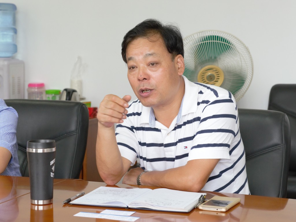 经理杨魁